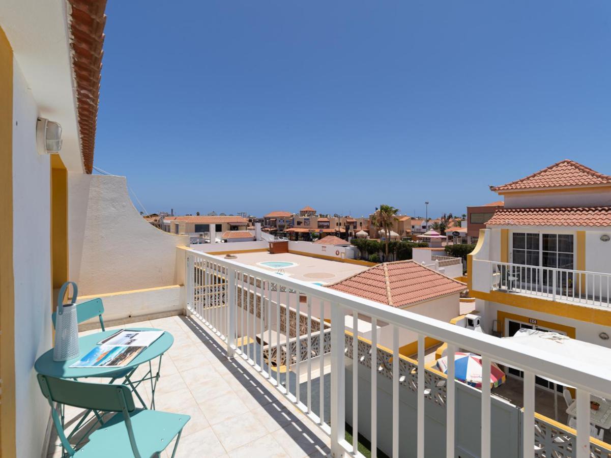 Apartamento En El Castillo Con Piscina Caleta De Fuste Exterior foto